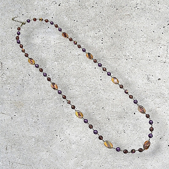 Stone Beaded Necklace - Picture 2 of 6